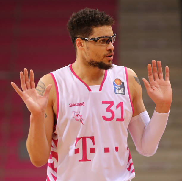 随着全球化 随着全球化