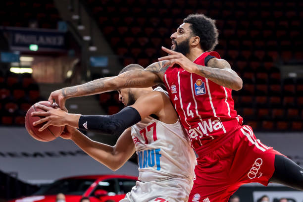 战术细节的 战术细节的